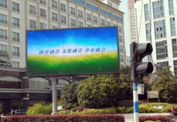 戶外全彩LED顯示屏具備以下幾點強大功能？