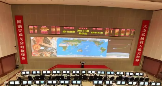 小間距全彩led顯示屏的優(yōu)勢(shì)和應(yīng)用市場(chǎng)分析